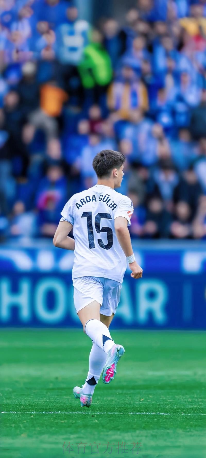 记者：卡马文加脚踝扭伤 无缘友谊赛和西甲首轮